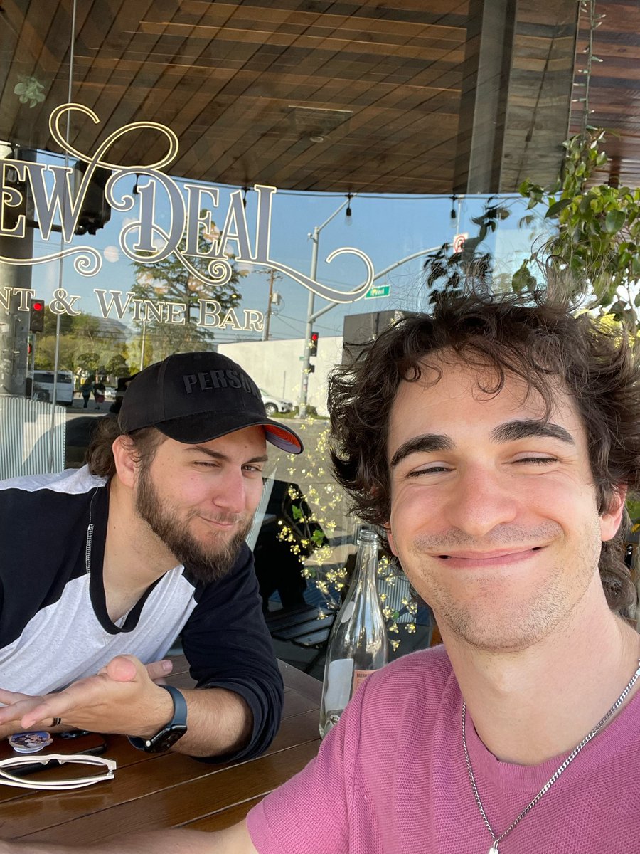 Tighnari and Cyno catching up 😎💚