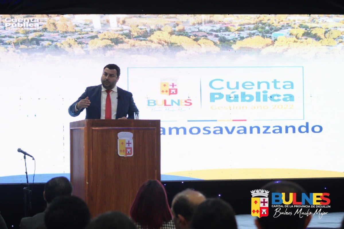 municipiobulnes's tweet photo. ✅Más de 9.958 millones gestionados 
Bulnes duplicó cartera de proyectos de tres años en tan sólo uno.
👏🏼Alcalde de Bulnes, Guillermo Yeber Rodriguez, con gran éxito entregó la cuenta publica al Concejo Municipal y a la comunidad bulnense
#BulnesmuchoMejor #SigamosAvanzando https://t.co/8gziu1S8Vd