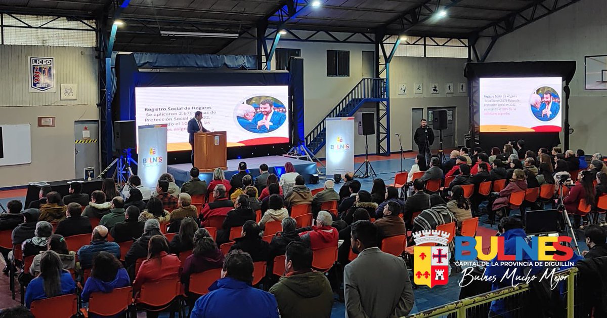 municipiobulnes's tweet photo. ✅Más de 9.958 millones gestionados 
Bulnes duplicó cartera de proyectos de tres años en tan sólo uno.
👏🏼Alcalde de Bulnes, Guillermo Yeber Rodriguez, con gran éxito entregó la cuenta publica al Concejo Municipal y a la comunidad bulnense
#BulnesmuchoMejor #SigamosAvanzando https://t.co/8gziu1S8Vd