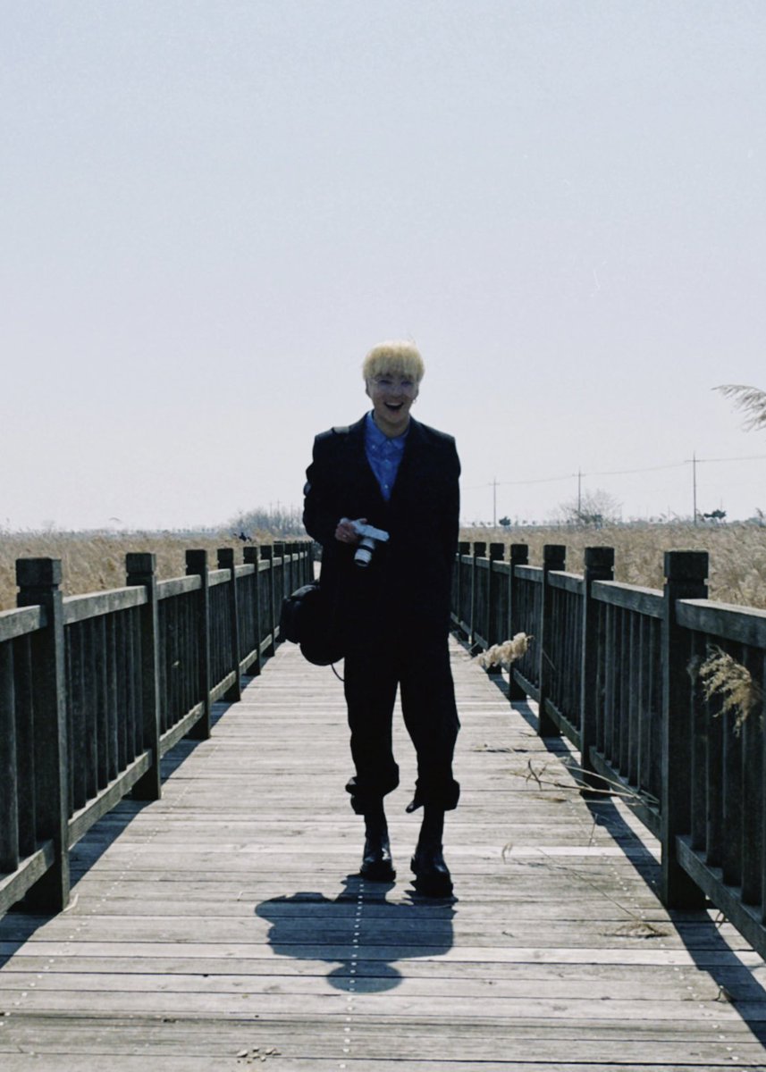 captainggang's tweet photo. "매일" 이 "ㄱ" 자로 꺾일 땐 털어버려!!
"ㄱ" 하나 털어버려도 "내일"이 있으니까!!

-강승윤 트위터- https://t.co/H8d4nMFfup