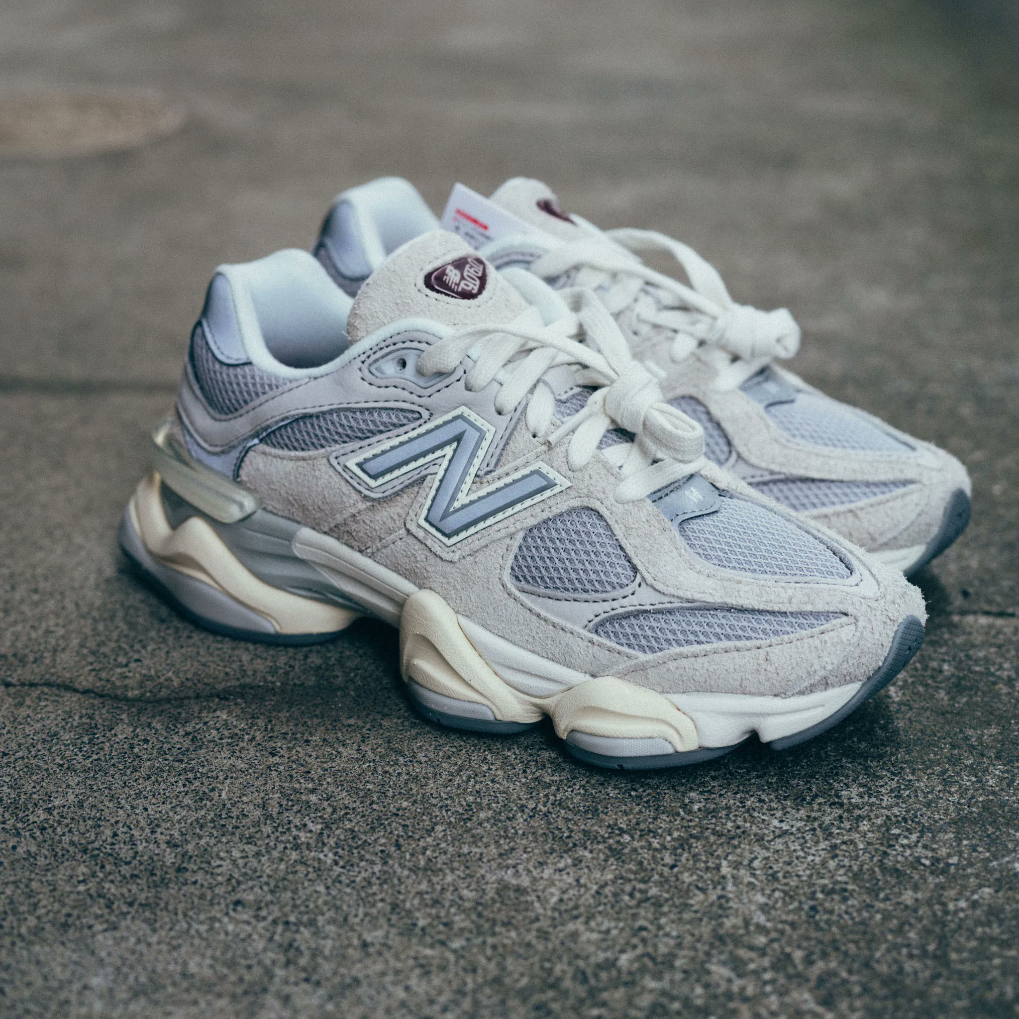 【本物保証 /関税・送料無料】New Balance 9060 Lunar 大人気カラー【New Balance】9060 ニューバランス 関税無/送料込