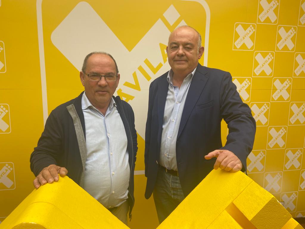 poravilaes's tweet photo. #28M 🗳️💛 Víctor Pindado es el candidato de #PorÁvila en #Piedrahíta. 
Su objetivo es impulsar una alternativa seria que mejore la gestión municipal.

🟡Compromiso, consenso y reivindicación para su localidad son las señas de identidad de esta candidatura

https://t.co/kE0fawVbl0 https://t.co/JBT9baI5l9