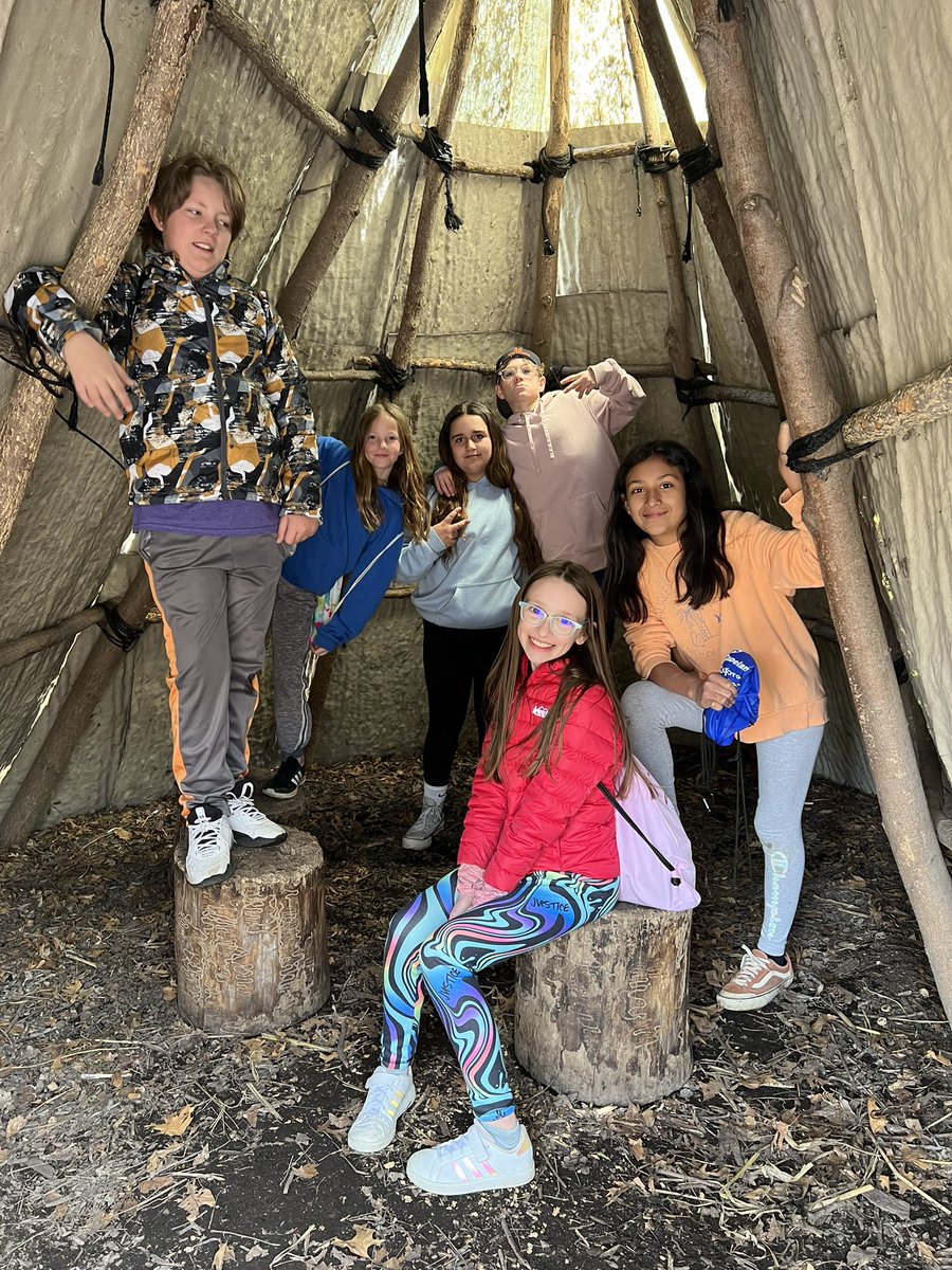 We had the best time today! Thank you <a href="/GlenviewPkDist/">GlenviewParkDistrict</a> for teaching us about ecosystems, early settlers, and Native Americans in the Midwest. So fun! #d70cougars #thegroveglenview