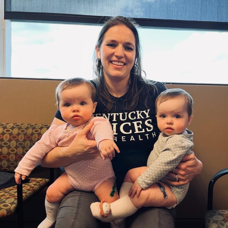 kyvoices4health's tweet photo. National Infant Immunization Week wouldn't be complete without a visit from our resident infant ambassadors! Today they received their first dose of #bivalent vaccine. Thanks to new CDC recommendations, children 6 months and older can now start with the bivalent #COVID vaccine! https://t.co/ucKjYQVNd1