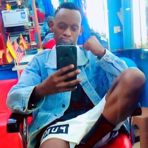BeckyDaMiles1's tweet photo. #NewProfilePic https://t.co/MT5tT7s1AN