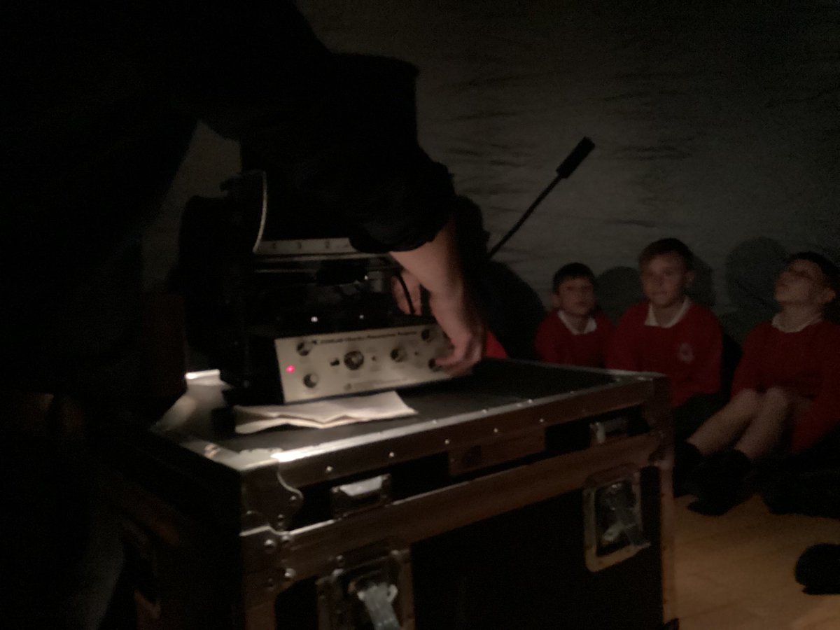 MrsBattersby1's tweet photo. What an amazing day Year 3 had today at Edge Hill University. Film and media experiences, scavenger hunt and planetarium fun left the children inspired. My heart leapt for joy when one of my children said “This is my dream”. What hope for the future! https://t.co/jeZ3pAT9jX