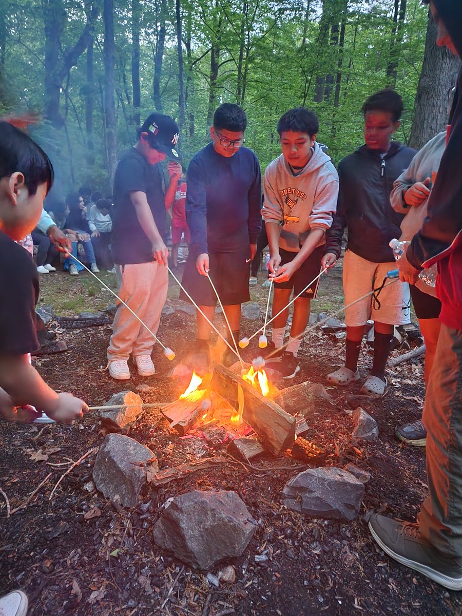 SraEGuzman2009's tweet image. Day 2 #flhornets #naturebridge #pwcs @MsUlloa03  @RomeroFLMS