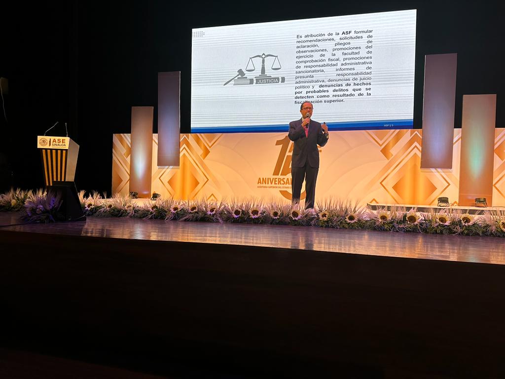 STRCSinaloa's tweet image. En representación del Gobernador Dr. Rubén @rochamoya_, nuestra Titular,  Dra. @lupitaramirez75, participó de la Jornada "Fiscalización y Responsabilidades Administrativas", en el marco del décimo quinto aniversario de la Auditoría Superior del Estado de Sinaloa.