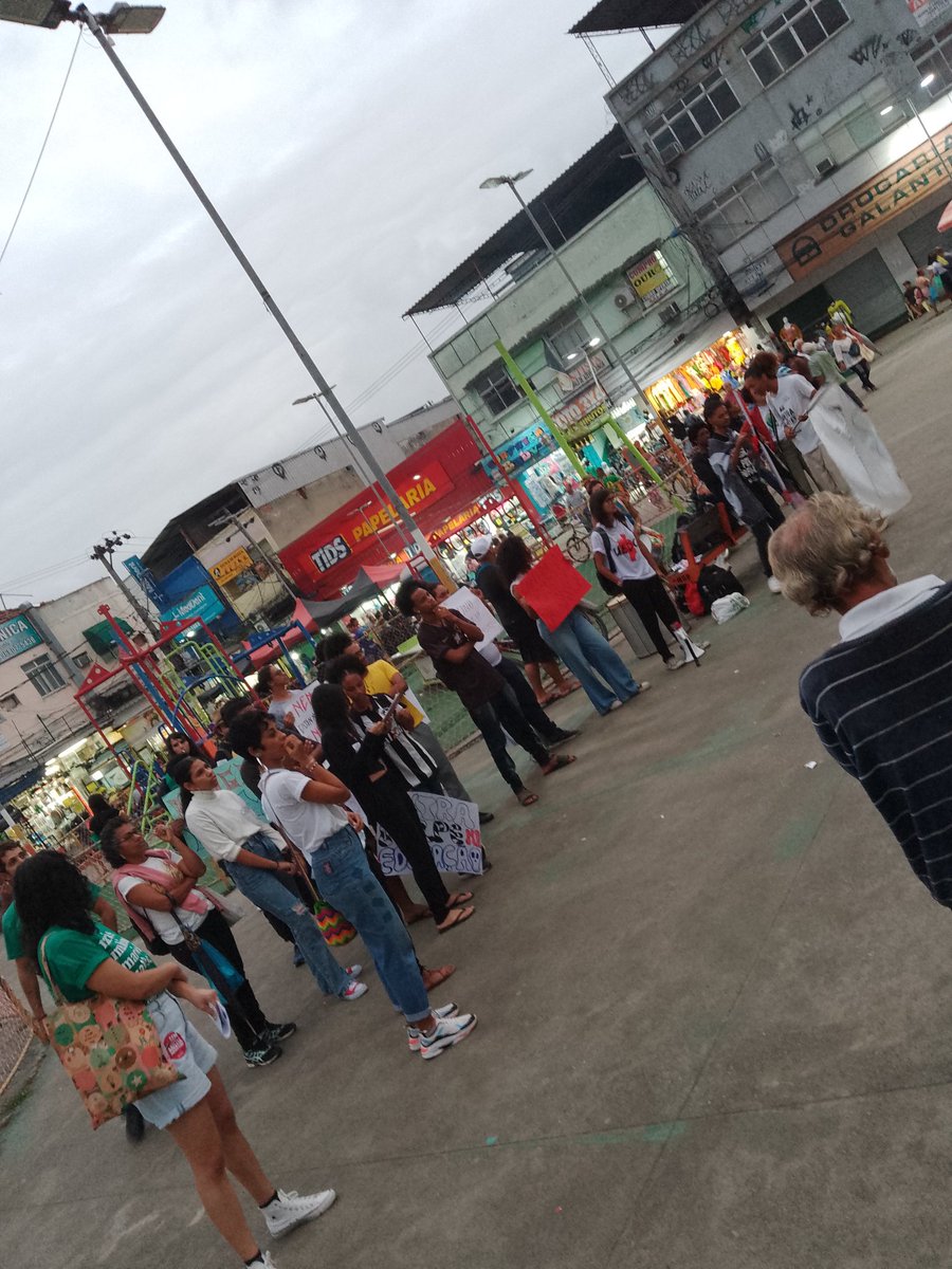 Revoga o novo ensino médio! 
Emancipa Belford Roxo ✊🏾 levando essa pauta em praça pública! 
#revoganovoensinomedio