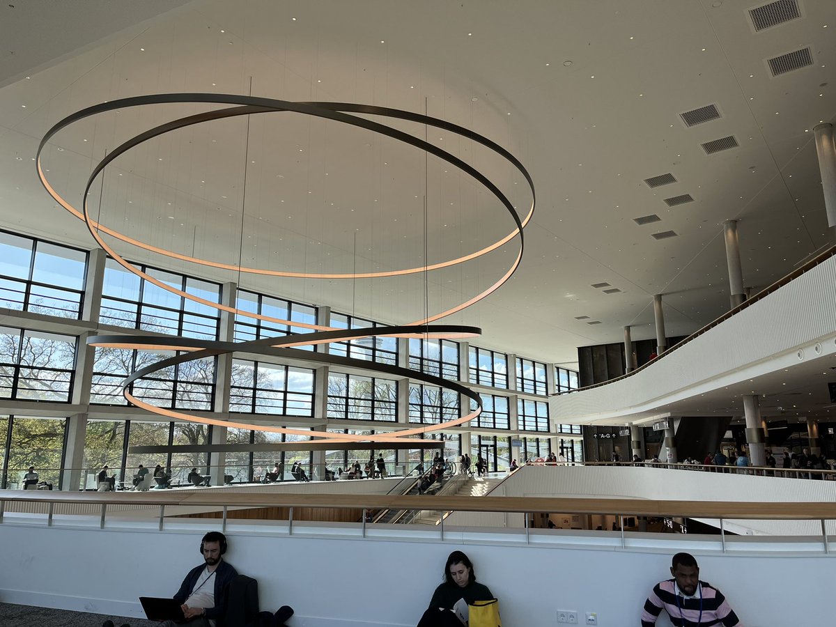 Had such a good time at #CHI2023 with <a href="/alexfeuillet/">Alex Leow</a> and <a href="/LoranKnol/">Loran Knol</a>. Met new, amazing people and enjoyed exploring different topics in the beautiful Hamburg CCH. Looking forward to more exciting research in the future!