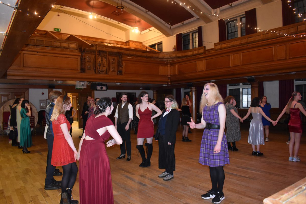 GULingSoc's tweet photo. some photos from our ceilidh!! hope everyone had the best time! https://t.co/6qpLVw0iLw