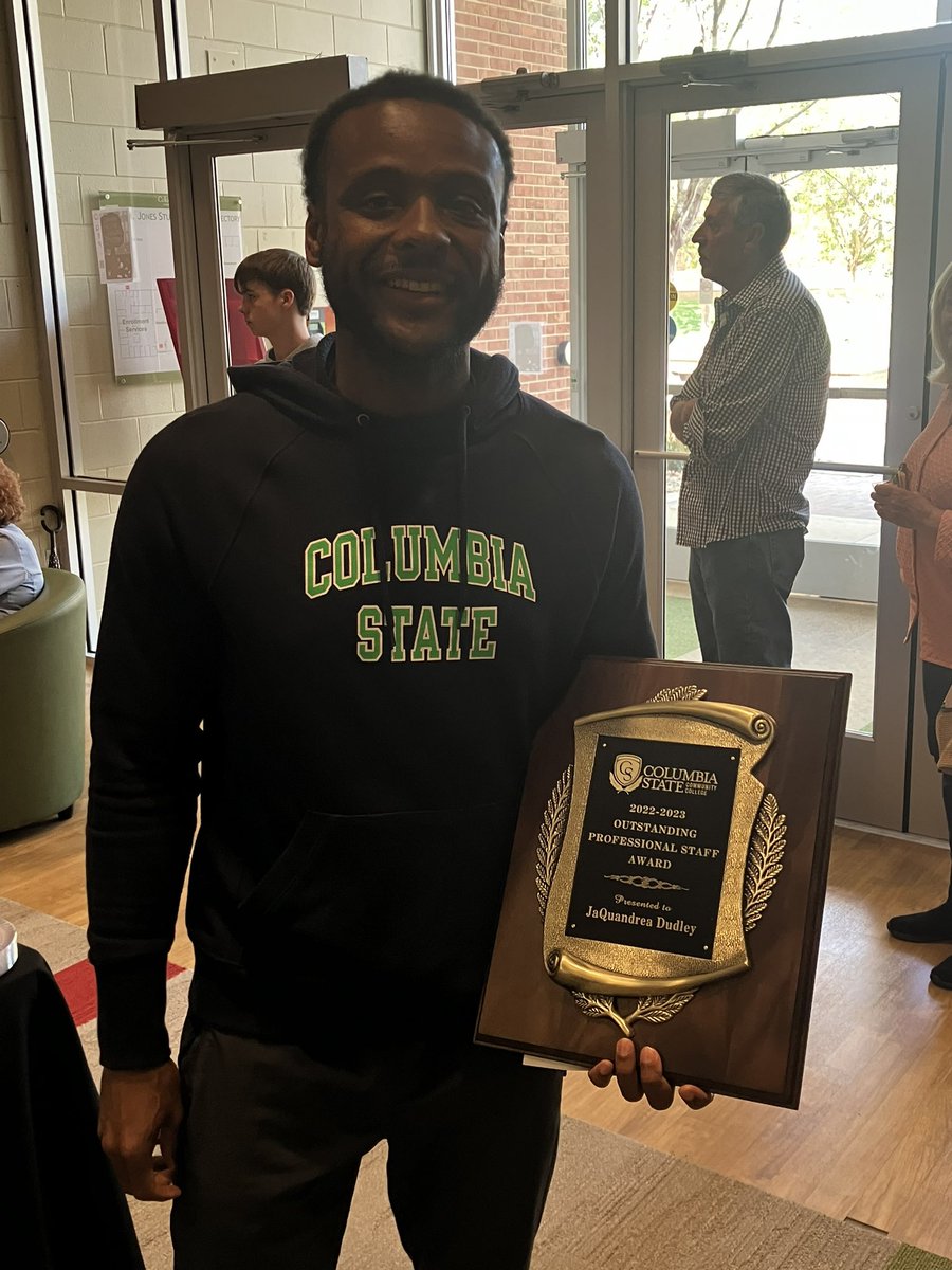 Charger Nation, please join us in congratulating our very own Coach JaQuandrea Dudley on winning the 2022-23 <a href="/ColumbiaState/">Columbia State</a> Outstanding Professional Staff Award!!!
CONGRATULATIONS COACH QUAN!!!