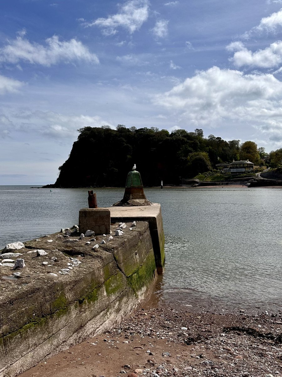 BlithSpirit's tweet photo. Home is where the anchor drops  @PiersSociety @Teignbridge @teignnews @VisitDevon @TeignmouthLove @TeignTourism @TeignmouthPier @TeignHeritage @ClubTeignmouth https://t.co/4Y7wI4Qy8g