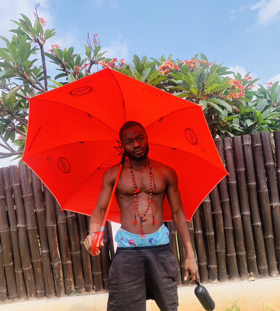 EnejiMighty's tweet photo. Am just being me, emi jungle emperor, eye’meji’o kin jasha. https://t.co/Pt9PXsf7GB