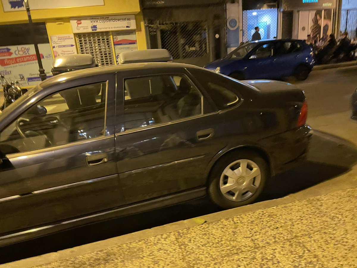 gracigonza's tweet photo. @policiazaragoza https://t.co/ZhHNp5Rcjb