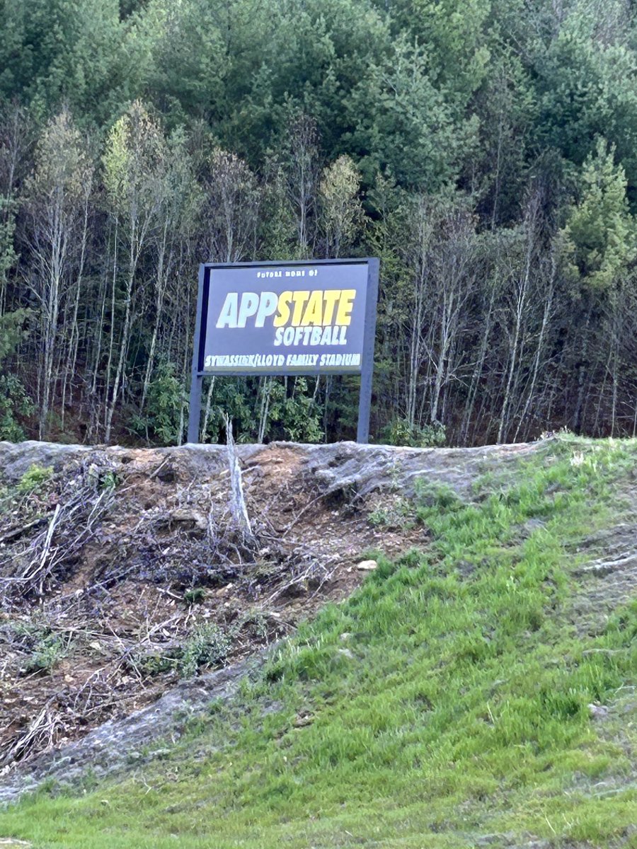JamesMBarnes1's tweet photo. Transformational!  What a great day to be a Mountaineer!  Thank you ⁦@AppChancellor⁩ ⁦@DougGillin⁩ ! And others that have been persistent regarding the 105 project!  #winnerswin ⁦@johnlgibbs⁩ ⁦@LawsonTom⁩ ⁦@appstatesports⁩ ⁦⁦@SunBelt⁩ https://t.co/0XDP18FcUF