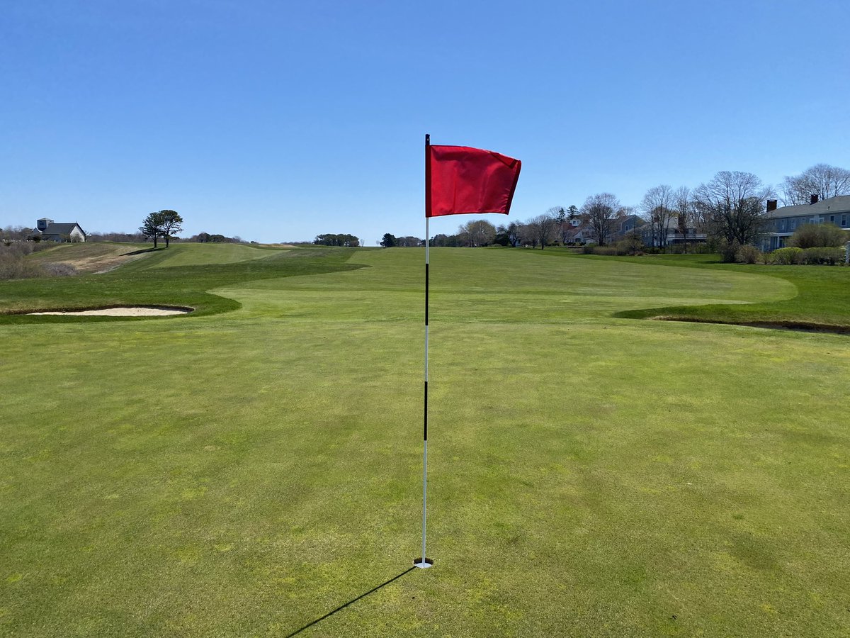 “It’s just a beautiful spot,” says Greg, who had a long tenure at nearby Cape Arundel before taking over at Abenakee Club. Bob replaced his father in 2012. The Searles have transformed the site into one of America’s great 9-holers.
