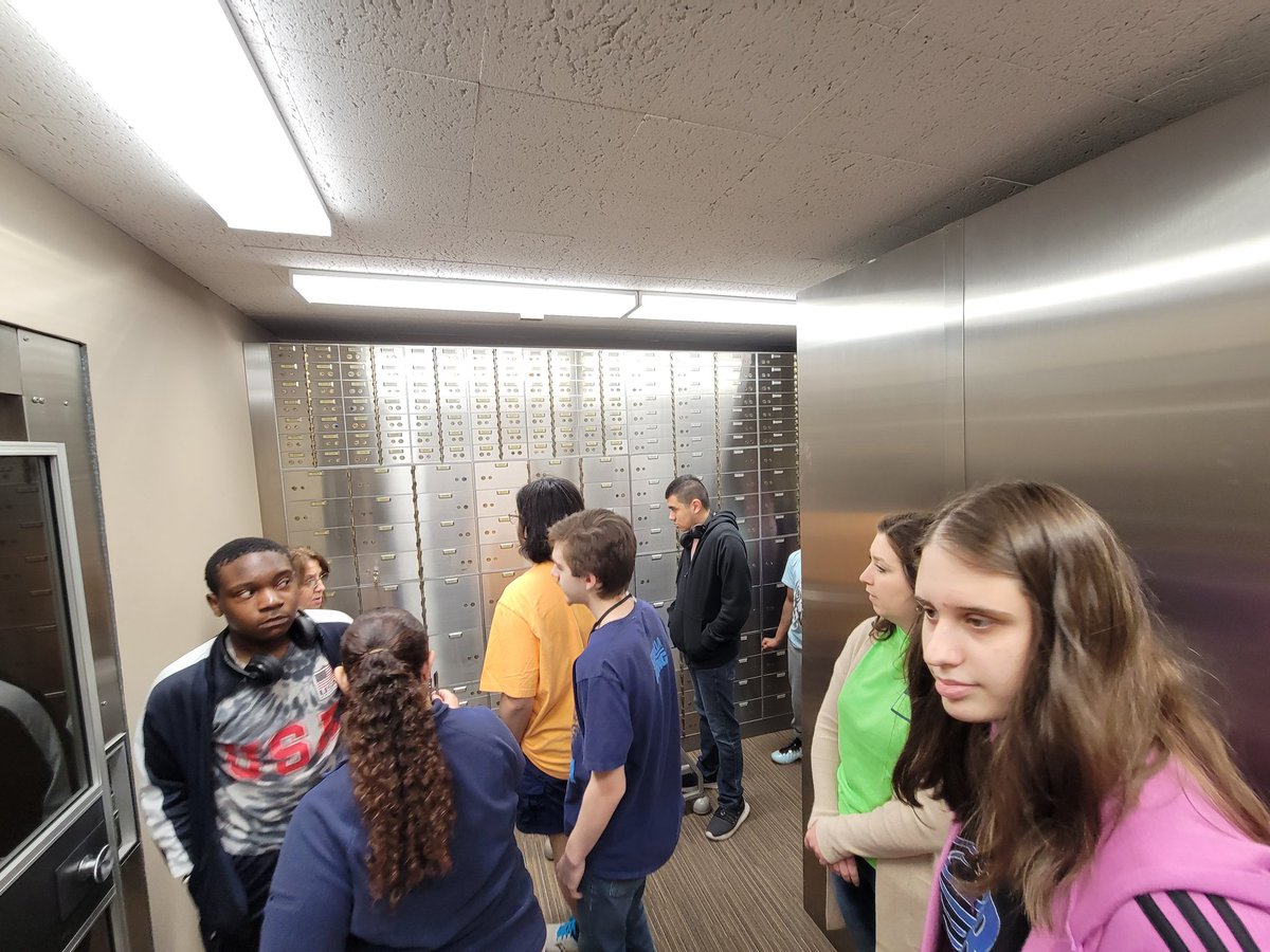 Jennifer Milinki tweet media