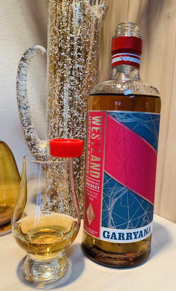 richyricky63's tweet photo. Finally getting back to my bottles..with a nice @WestlandWhiskey ASM that’s a bit of a unicorn. Tastes of Speyside IMHO #screwtop #fridaynightdram cheers! https://t.co/oZTtKe76aN