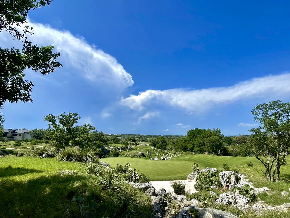 Storm rolling in on C-Star!  ⛈️ #memberguest #playfast