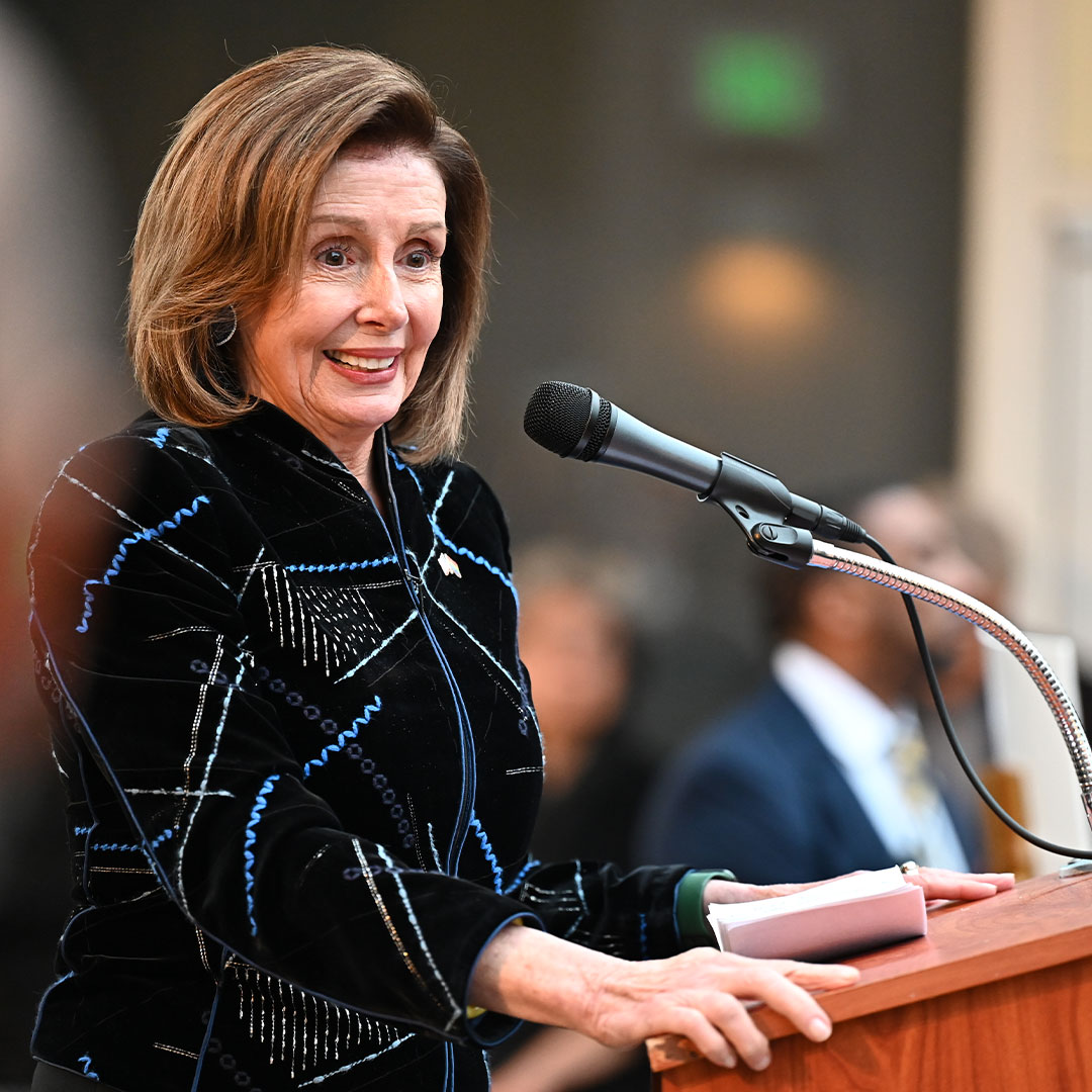 UCLAFacultyClub's tweet photo. On April 14th, the UCLA School of Law’s Williams Institute hosted its 22nd Gala Awards Reception and Founders Dinner at the Club. Nancy Pelosi, Emerita Speaker, was honored for her lifetime of leadership on behalf of the LGBTQ community.

📸: Todd Cheney https://t.co/rhXB36oYzw