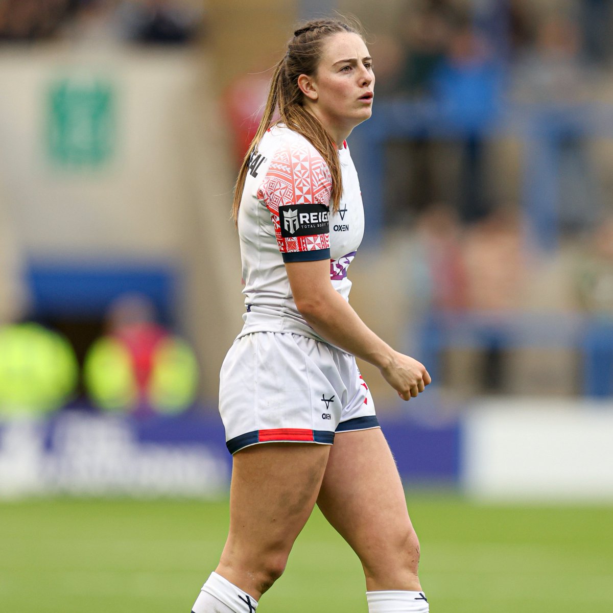 nthqldcowboys's tweet photo. Cowboys sign @England_RL and @leedsrhinos  fullback Fran Goldthorp for inaugural NRLW season! 🏴󠁧󠁢󠁥󠁮󠁧󠁿 https://t.co/kGxjUYypMN https://t.co/bjZVtgW7Sc