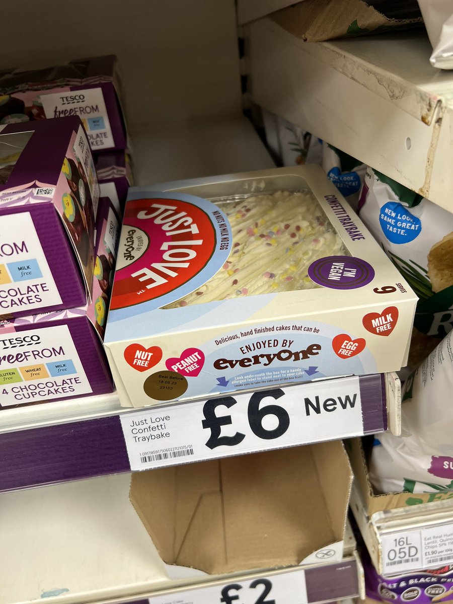 Becky Excell 💙 tweet media