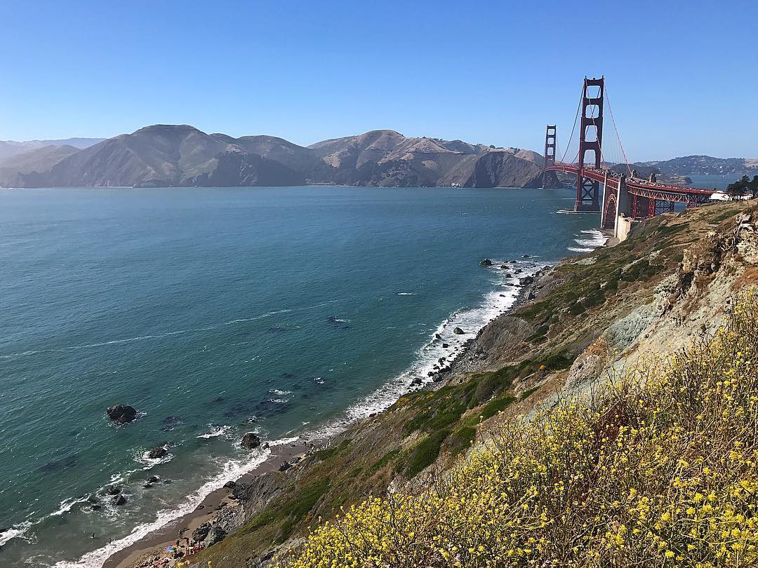 ✌🏼#sanfrancisco /// #pacificcoast #california #norcal #headedhome
#outdoortones #hiking #beautifuldestinations #folkscenery #wanderlust #travelgram #moodylandscape #roadtrip #uniladadventure #darkmood #hintersee #instatravel #aroundtheworld