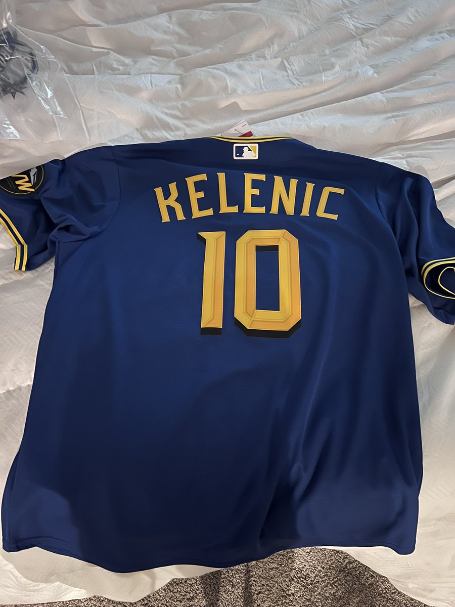 TroyR_17's tweet photo. Had to cop the AL MVP’s connect jersey 👀 @jarredkelenic https://t.co/IYzrQ4ByHm