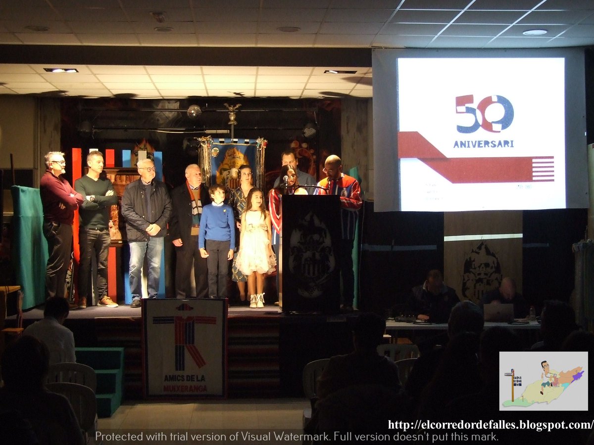 CorredorFalles's tweet image. Presentació📖@FalladelCid  #50Aniversari de la recuperació #Muixeranga (constatació📜des de 1733) a punt de desapareixer el 1973 es creà l'actual @muixerangablava #Falles #Llibrets #Algemesí #SomPatrimoni #RiberadelXúquer @MareDeuDLaSalut @MuseuDeLaFesta  facebook.com/CorredordeFall…