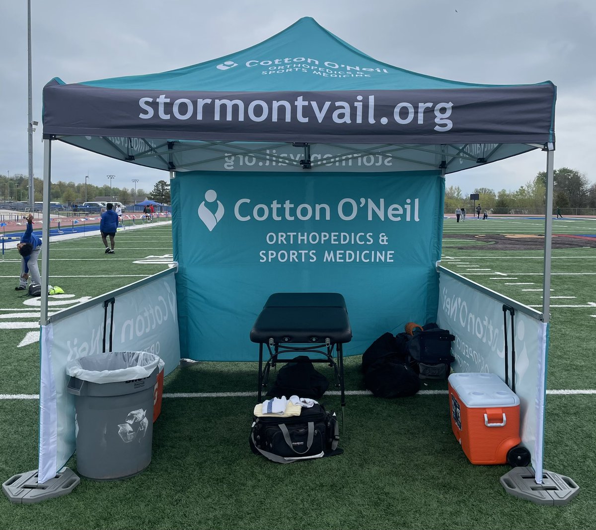LonghoferATC's tweet photo. Showtime!!! 2023 Camien-Welch Invitational Track  Meet at Seaman High School. 27 schools! Should have some great performances tonight! I’m locked and loaded in case of any injuries! Hopefully I stay dry and bored!!! 😎@co_sportsmed https://t.co/u685sjNfuu