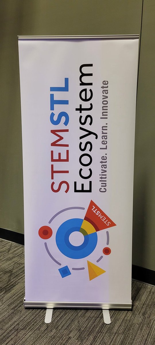 RSD_Innov8Lrn's tweet photo. Today was the @STEMSTL and @PLTWorg Senior Showcase at the @STLScienceCtr! @LafayetteHSIED's Engineering and Laura Ney's BioMed students inspired and wowed the crowd with their #innovation. #ForwardWithSTEM @rockwoodschools @AshleyDBenne @RSHSPrincipal @LHSLancerPrin https://t.co/HNOi0Vm889