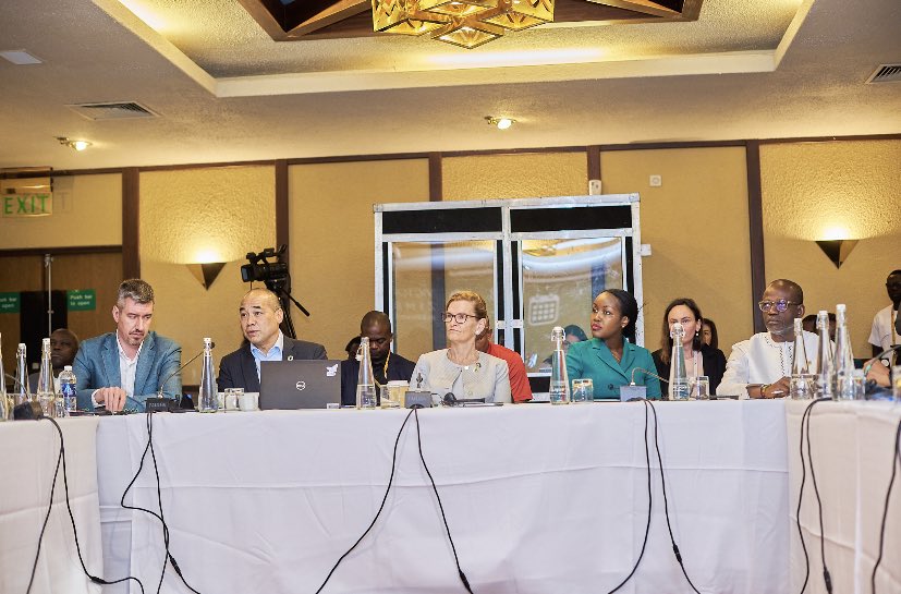 RwandaICT's tweet photo. #RwandaAtTAS23 in pictures:
-Activating e-Payments to facilitate Digital Trade in the One Africa Market.
- Private Ministerial Breakfast on School Connectivity.
- Cooperation for Advancing Digital Transformation on the African Continent. https://t.co/nYLSdPDy8K