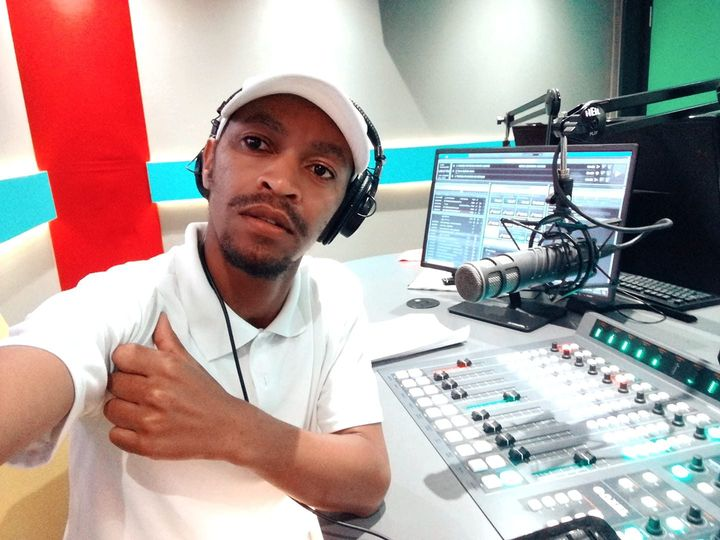 inanda884fm's tweet photo. #THE_SHAKE_DOWN_SHOW From 23:00 - 2am with #iamCannonSA
.
FINALLY SIFIKILE KU-FRIDAY .. ISONTO LIKUPHATHE KANJAN AND OUT OF 10 UNGALINIKA BANI??
BESE USAZISE INGOMAπ· OFISA UKUQALA NGAYO I-WEEKEND YAKHO
.
#ShareYourComments
https://t.co/1EEkl7xhbP
WhatsApp : 068 764 9969 https://t.co/0Vy4h98bvg
