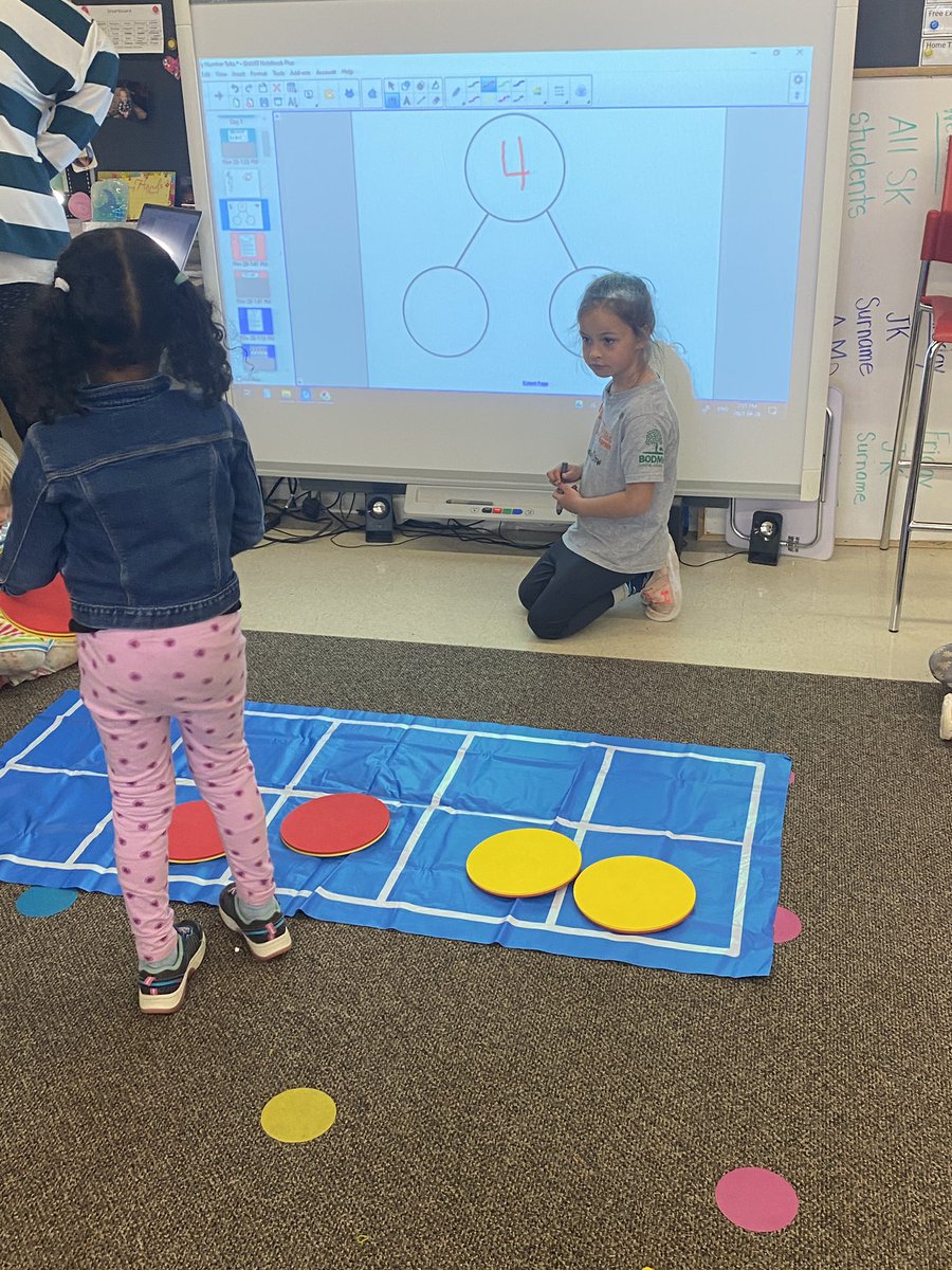 Rolling, reading and building numbers to 10. <a href="/TVDSBKinder/">TVDSBKindergarten</a> <a href="/tvdsbmathk8/">tvdsbmath</a> <a href="/zorrahighland/">Zorra Highland Park</a>
