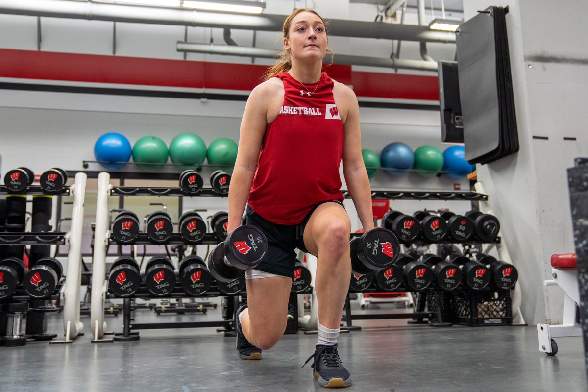 BadgerWBB's tweet photo. Friday flex 💪 https://t.co/Ppejqlbiso