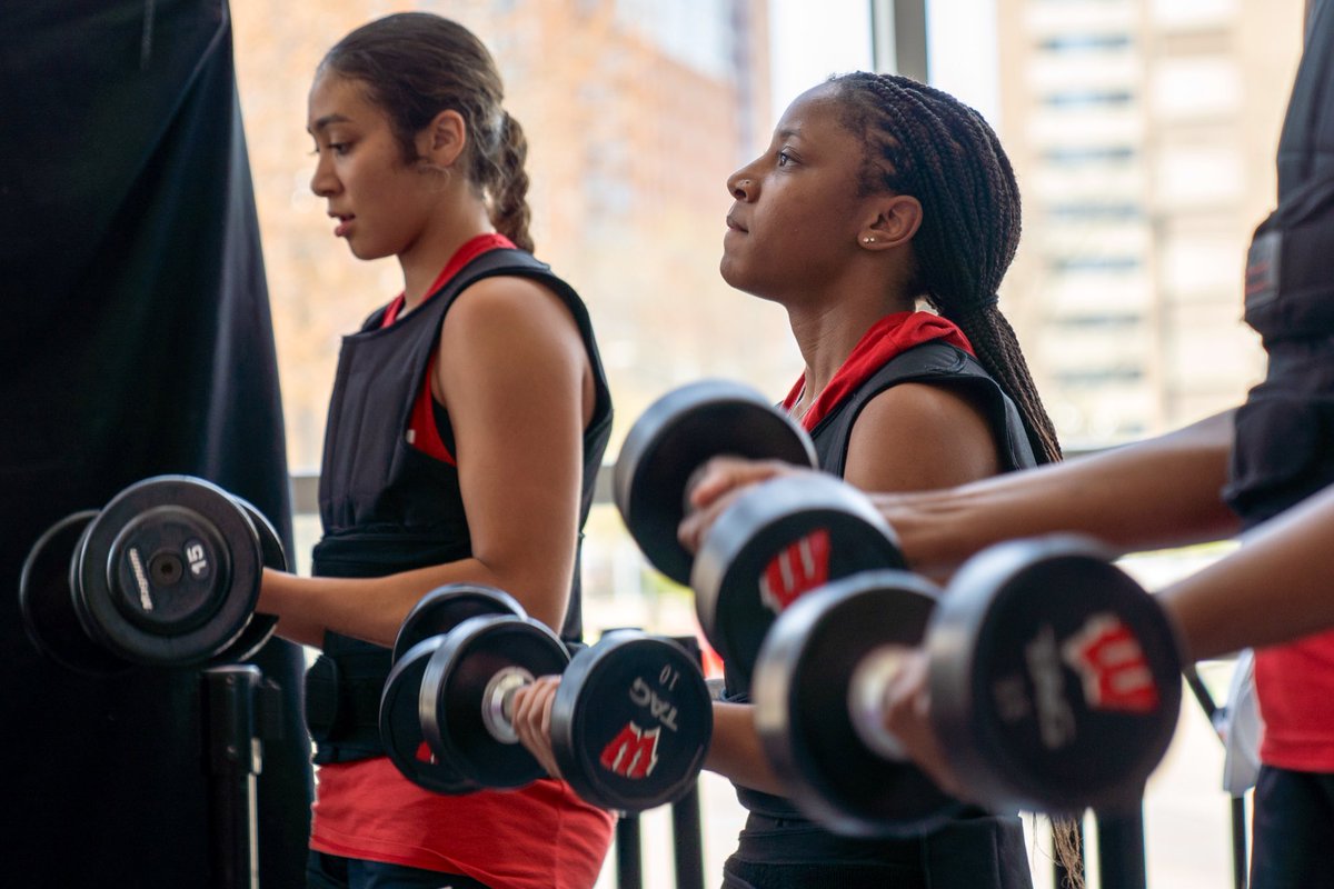 BadgerWBB's tweet photo. Friday flex 💪 https://t.co/Ppejqlbiso