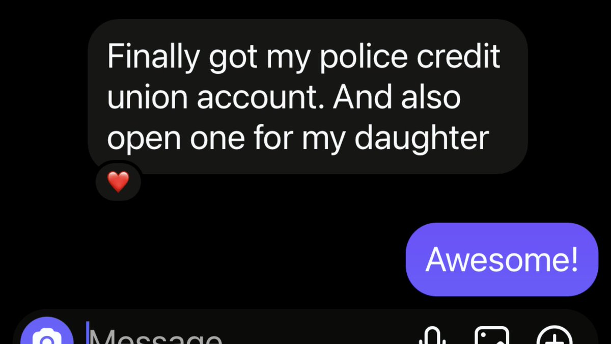 Thank you to Lt. Aram Choe of the @elmontepolice and @911strong for spreading the word about membership with The Police Credit Union!

#creditunionmembership #thepolicecreditunion