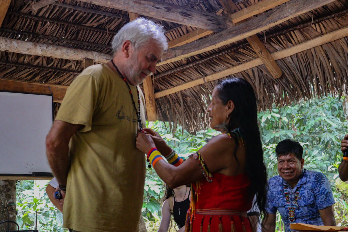 udapt_oficial's tweet photo. #AmazoníaEcuatoriana
📌 COOPERANTES EN LA AMAZONÍA
#Activistas ambientales de varias regiones de España, APY “Solidaridad en Acción”, llegaron a Sucumbíos, y visitaron las comunidades, los huertos orgánicos y sistemas de agua lluvia, en la provincia de Orellana y Sucumbíos #UDAPT https://t.co/jbRPVRSCjT