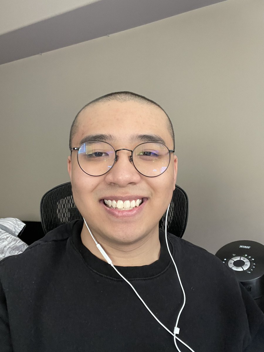 Yfnib's tweet photo. Been a rough couple of weeks

I've shaved the head for my mom as she battles through cancer and chemo

Been losing sleep/motivation thinking about it but the most I can do is just let this egg continue to roll and do as much as I can🫡 https://t.co/uQ4Kw2h4XK