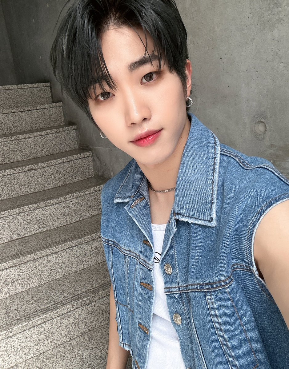 DannBrasil's tweet photo. @KINGDOM_GFent 🤳• #DANN 👑
Twitter | 28.04.23

Em meio ao tempo que tem passado rápido
Estou sempre feliz por ter o Kingme. 🤗
Parabéns pelos seus 800 dias, Kingme. 🌷

🐼×Pandi
[#DANN ⚔ #단 ⚔ #KINGDOM ⚔ #킹덤 ⚔ #キングダム ⚔ @KINGDOM_Gfent] https://t.co/GvYd0WYQfY