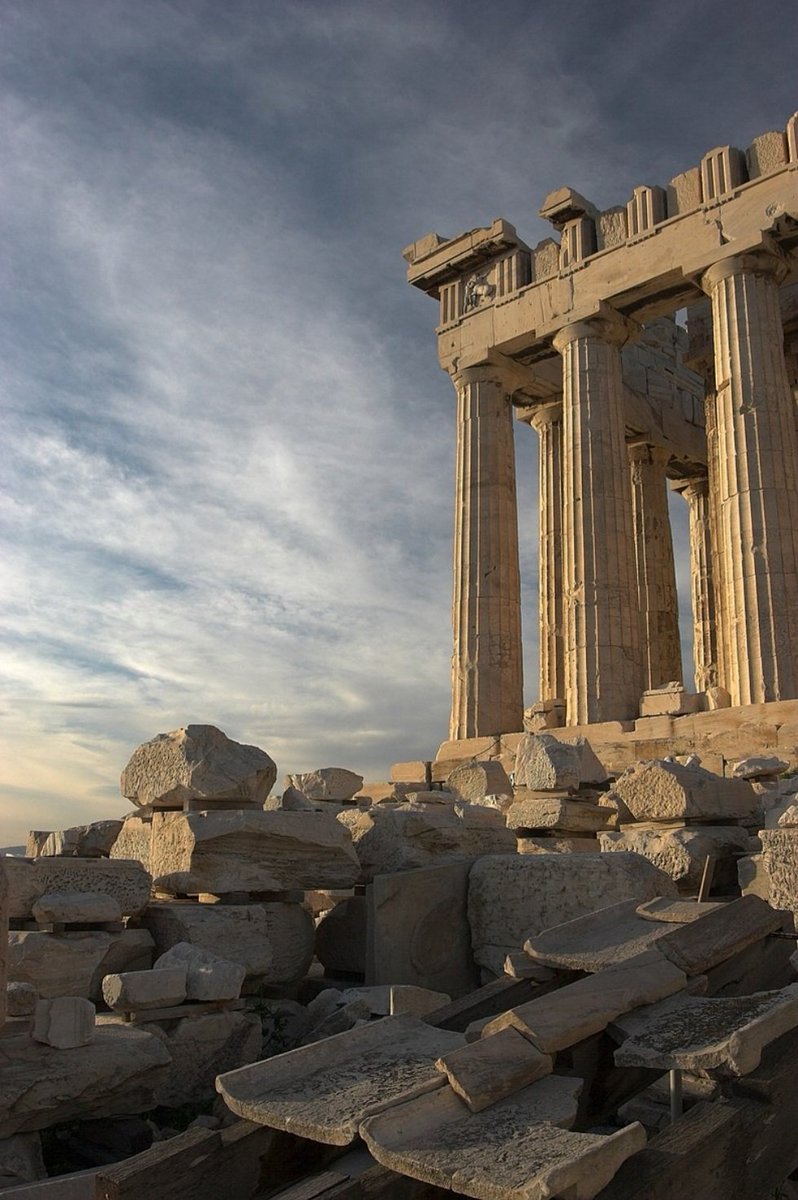 🏛 The Parthenon, Athenian Acropolis, Greece. Photo credit: Ellen Henneke / fineartamerica.com