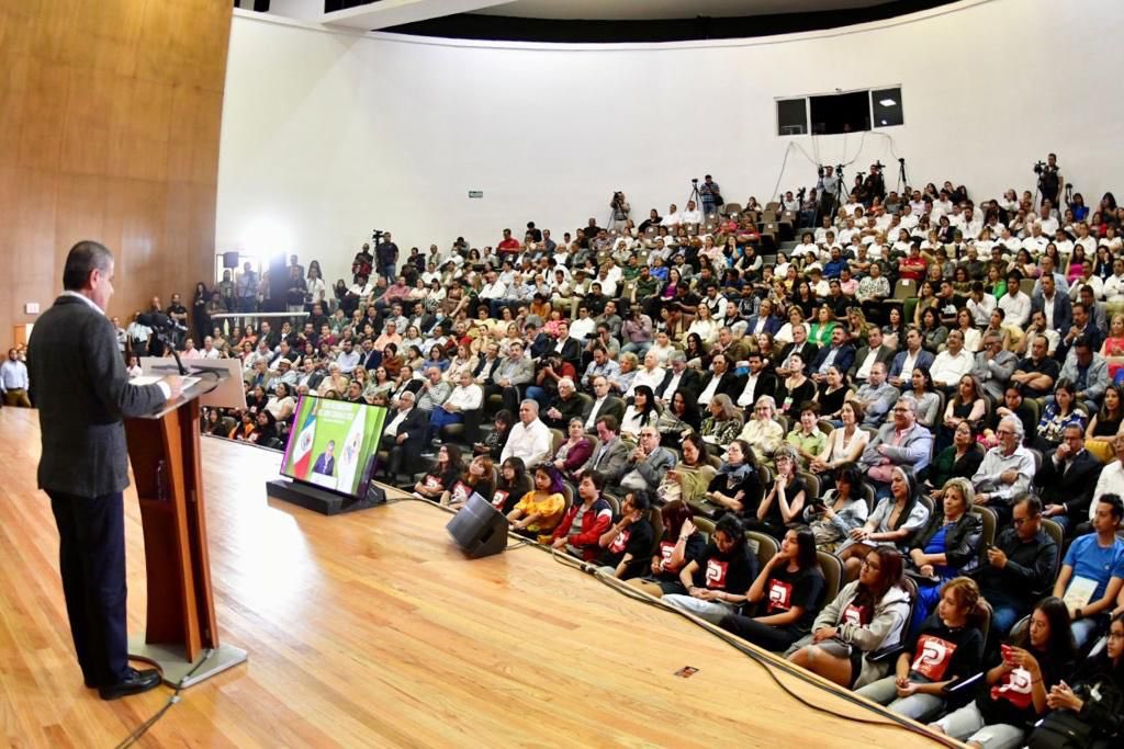 Miguel Riquelme tweet media