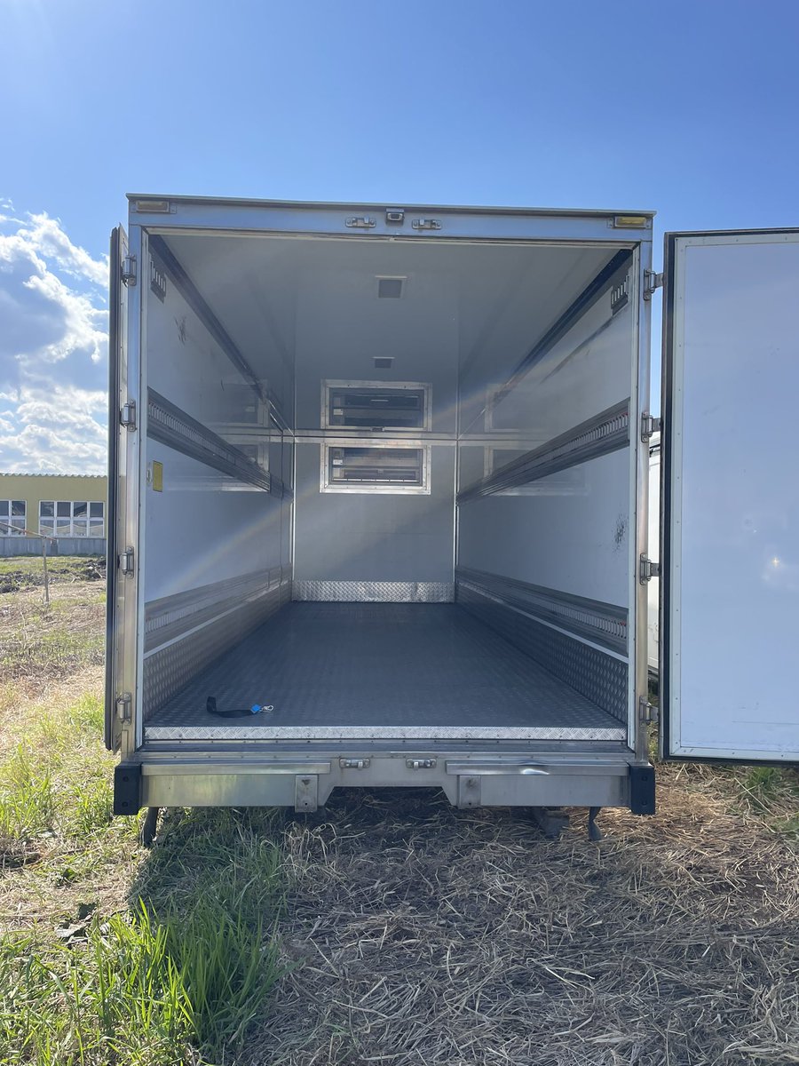 g1126197's tweet photo. 札幌圏で倉庫借りたい
倉庫買いたい方
ご相談ください
ご希望のサイズ在庫ない場合は探します https://t.co/9O5Fq1qfTj