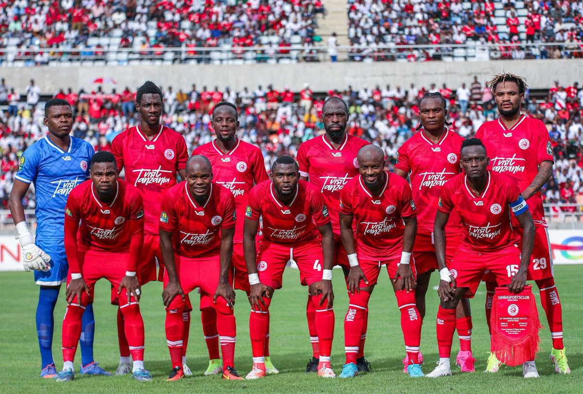 AHKaku's tweet photo. Mmefanya kila namna kuhakikisha mnatupa furaha mashabiki wenu mlitamani kutuona tunafuraha zaidi ya kutinga hatua ya Nusu fainali haikuwa bahati yetu. Bado tunaimani na nyinyi @SimbaSCTanzania Nguvu moja https://t.co/NrFrCwRoDm
