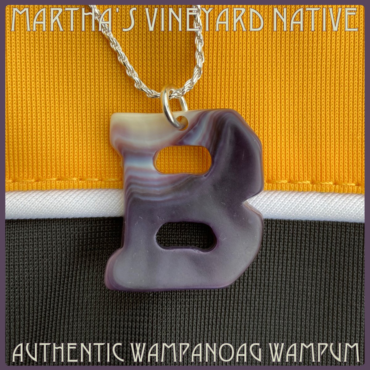 MVNativeWampum's tweet photo. Go B's!

#TitleTown #Playoffs #PlayoffHockey #RepYourTeam #Boston #CityOfChampions #HubOfTheUniverse #WAMPUM #CausewayStreet #NorthStation #BostonGarden #Bruins #Hockey #LFG #HandMade #WomanOwned #NativeAmerican #Indigenous #MadeInMA #MadeInMass #MadeInMassachusetts #BostonGirl https://t.co/Q66Z1bFQ7v