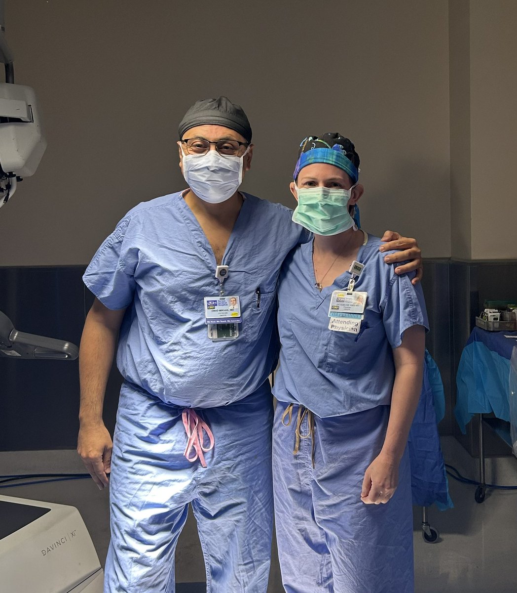 Mikhail_MIGS's tweet photo. Last day in the OR together @jackie_amis My partner heading to @newzealand Wishing her the best of luck. So proud of what she have achieved so far and looking forward to what the future brings. https://t.co/pu7AQ2ER9l
