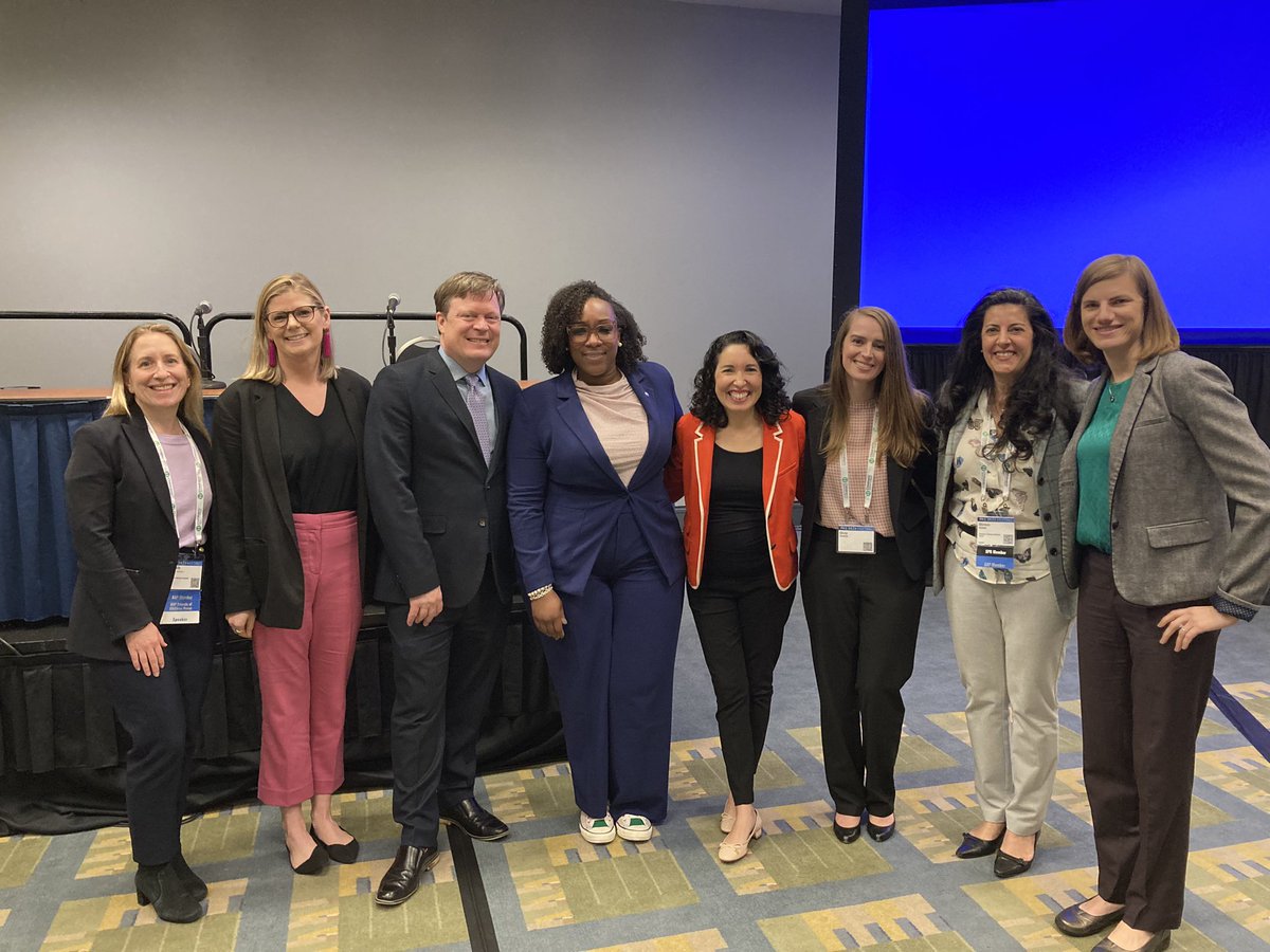 <a href="/ChildrensNatl/">Children's National Hospital 🏥</a> representing at <a href="/PASMeeting/">Pediatric Academic Societies</a> in Washington! An excellent presentation by our team members at the APA Developmental-Behavioral Pediatrics SIG session! #PAS2023 #CNHPsychology