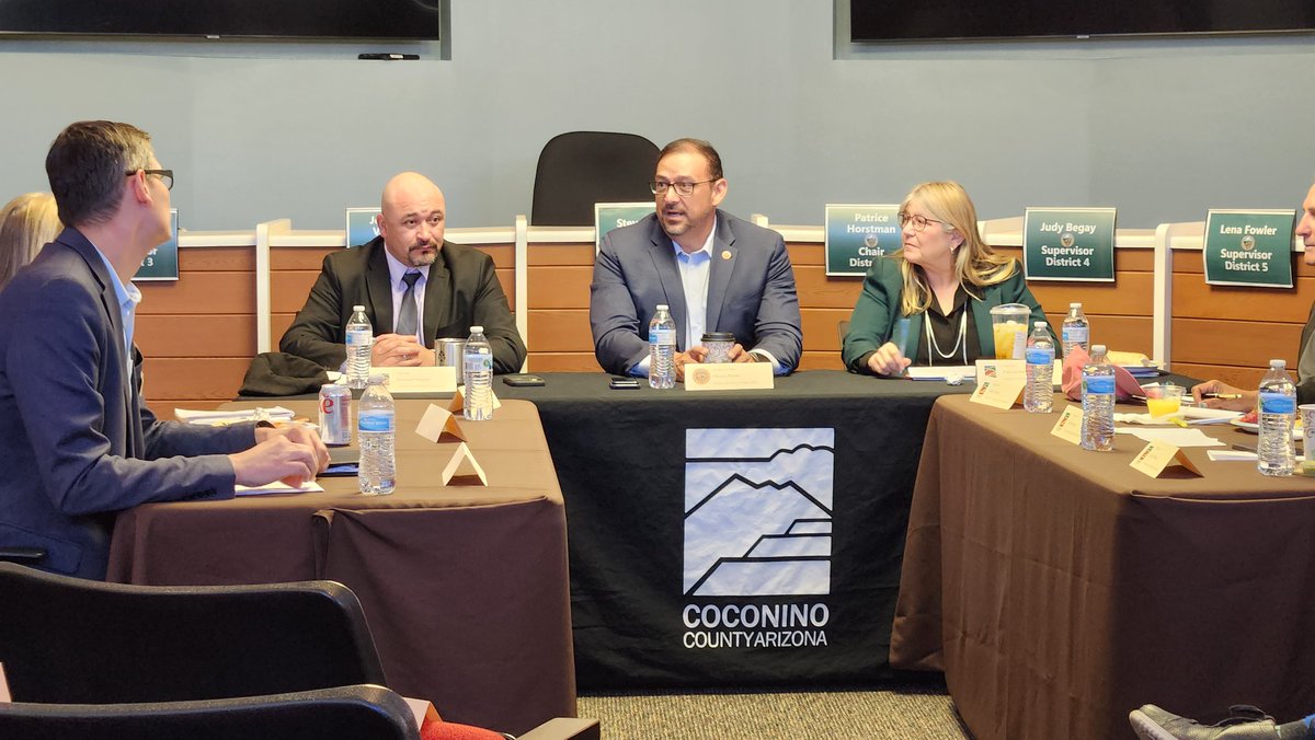 NACoCounties's tweet photo. Catch up on all the recent action in Washington, D.C. and in #counties across the country https://t.co/7s4gYhx6sr #ThisWeekInPhotos https://t.co/dEO6txdVzc