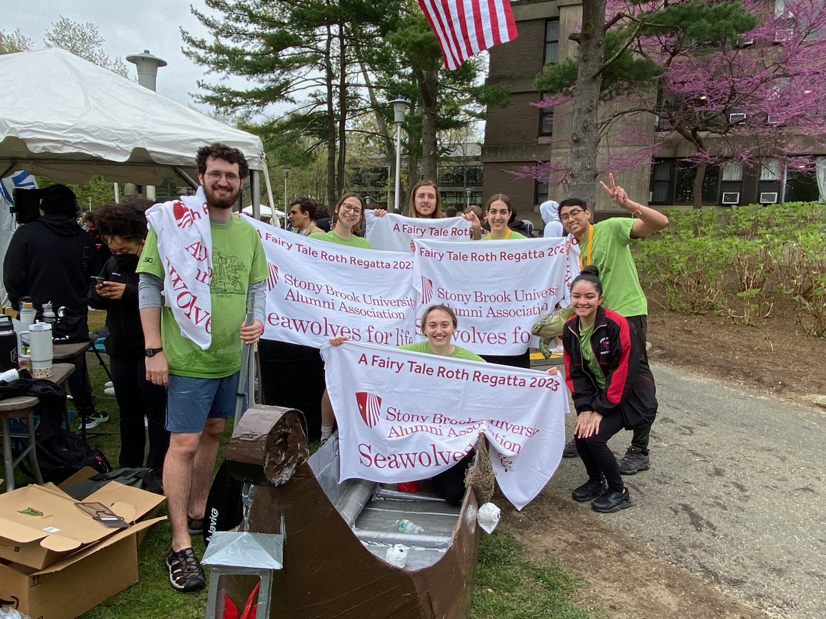 stonybrookalum's tweet image. What an amazing day for a boat race! We are so proud of all the Seawolves who participated in this year's #RothRegatta! #SeawolvesForLife
